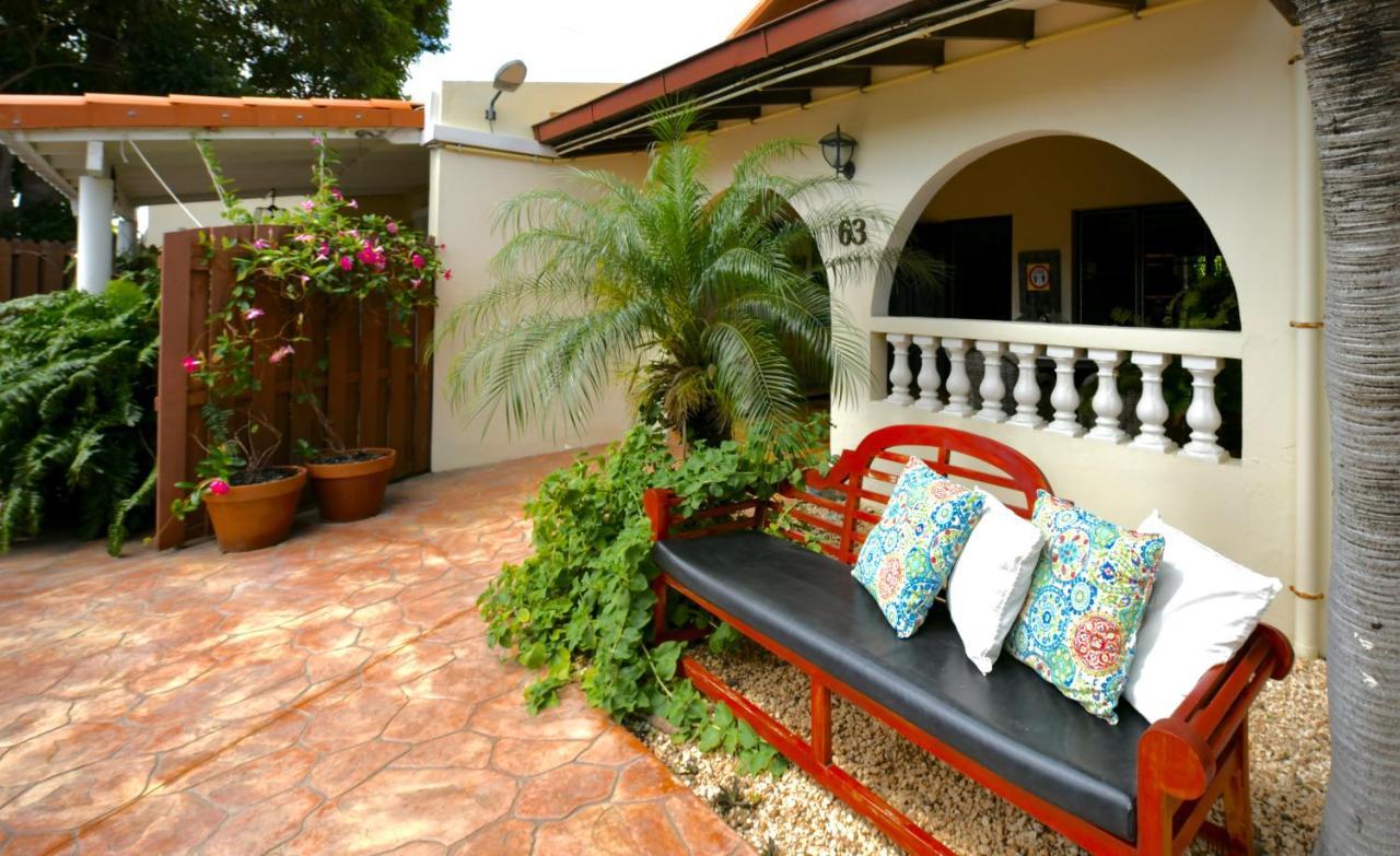 Wonders Boutique Hotel Oranjestad Ngoại thất bức ảnh