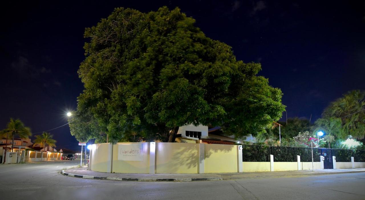 Wonders Boutique Hotel Oranjestad Ngoại thất bức ảnh