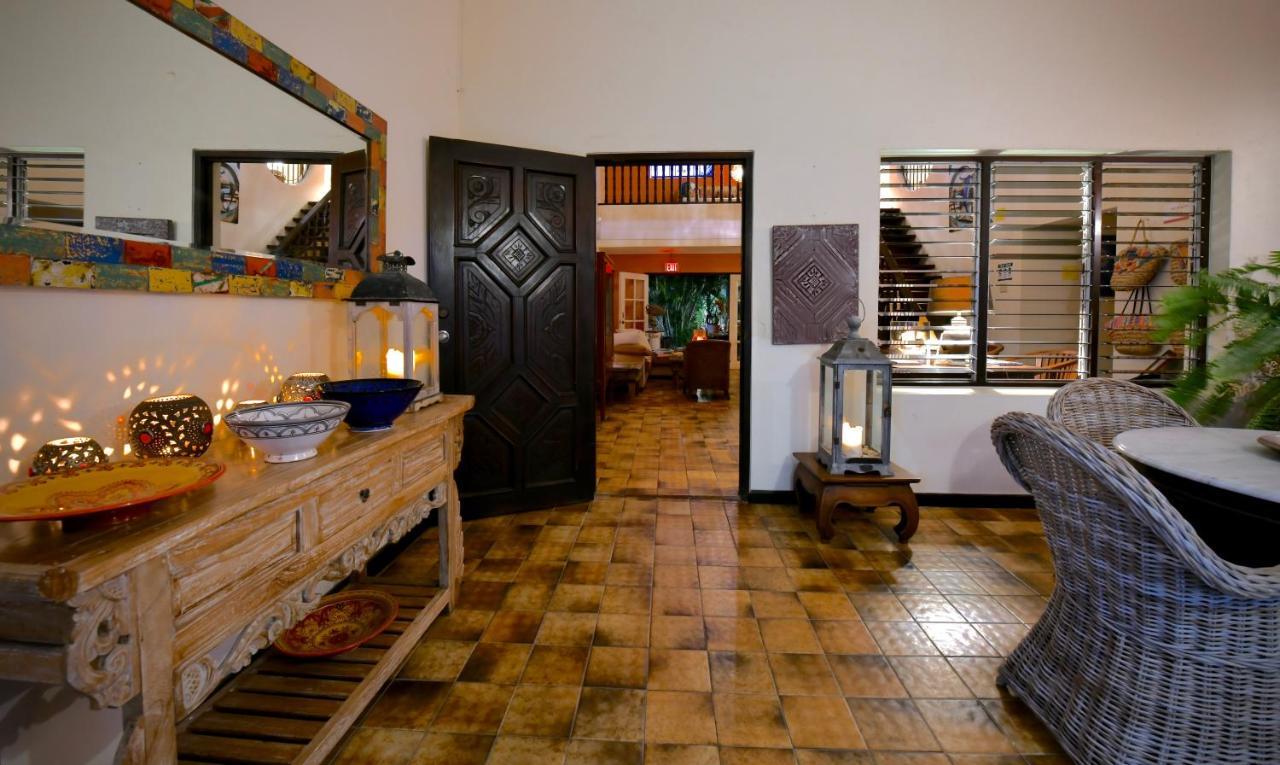 Wonders Boutique Hotel Oranjestad Ngoại thất bức ảnh