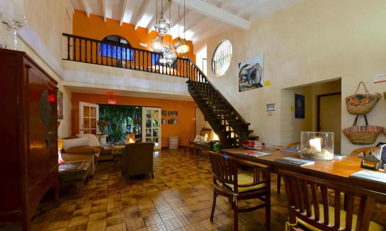 Wonders Boutique Hotel Oranjestad Ngoại thất bức ảnh