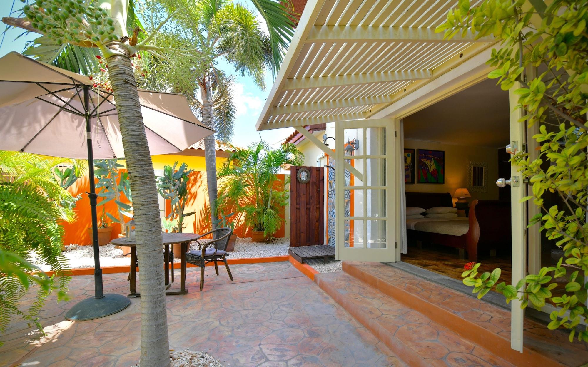 Wonders Boutique Hotel Oranjestad Ngoại thất bức ảnh