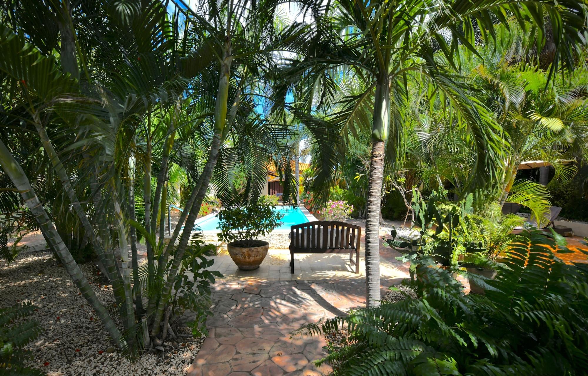Wonders Boutique Hotel Oranjestad Ngoại thất bức ảnh