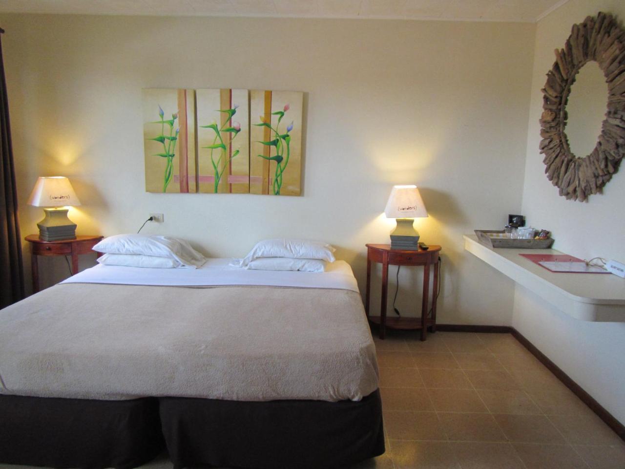 Wonders Boutique Hotel Oranjestad Ngoại thất bức ảnh
